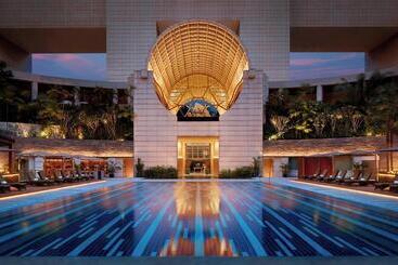 هتل The Ritzcarlton, Millenia Singapore