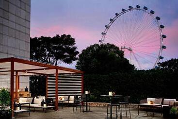 هتل The Ritzcarlton, Millenia Singapore