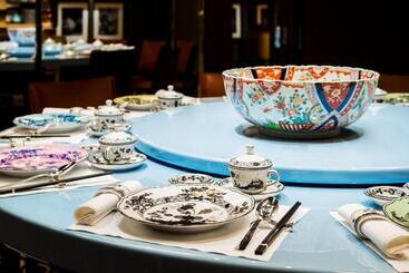 هتل The Ritzcarlton, Millenia Singapore