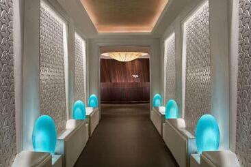 هتل The Ritzcarlton, Millenia Singapore