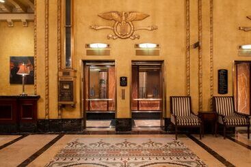 هتل The Roosevelt New Orleans  A Waldorf Astoria