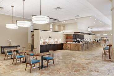 Embassy Suites By Hilton San Juan Hotel & Casino