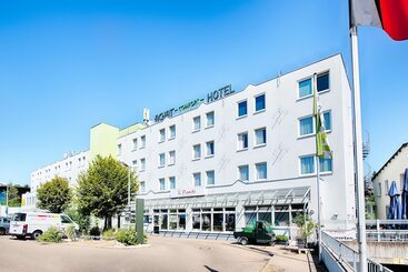Achat Hotel Stuttgart Zuffenhausen