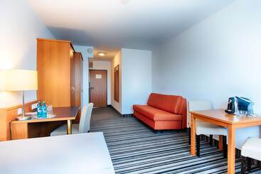 Achat Hotel Stuttgart Zuffenhausen