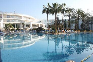 هتل Agadir Beach Club