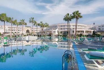 هتل Agadir Beach Club