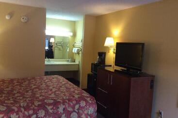 酒店 Days Inn By Wyndham York Alabama
