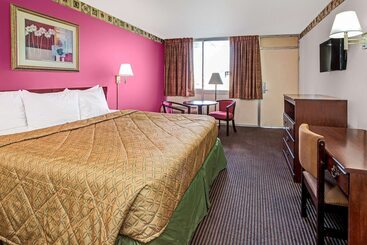 酒店 Days Inn By Wyndham York Alabama