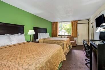 酒店 Days Inn By Wyndham York Alabama