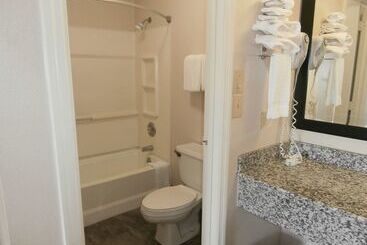 هتل Americas Best Value Inn Blue Ridge