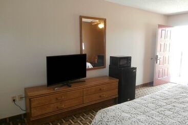 هتل Americas Best Value Inn Blue Ridge