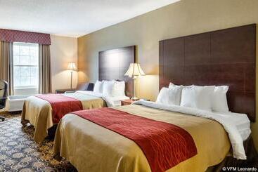 هتل Comfort Inn Auburn Worcester