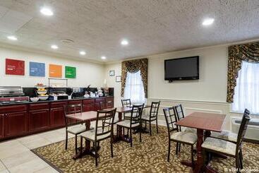 هتل Comfort Inn Auburn Worcester
