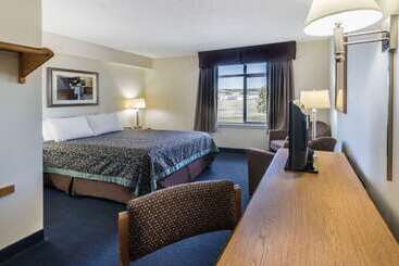 هتل Days Inn By Wyndham Great Falls