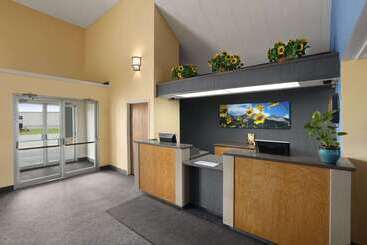 هتل Days Inn By Wyndham Great Falls