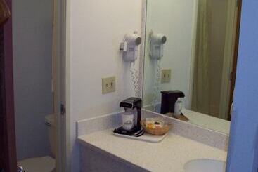 هتل Days Inn By Wyndham Great Falls