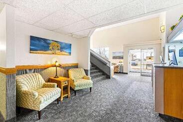 هتل Days Inn By Wyndham Great Falls