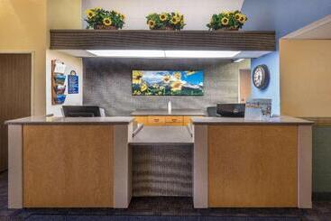 هتل Days Inn By Wyndham Great Falls