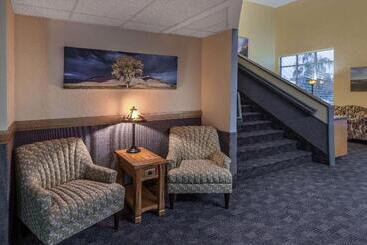هتل Days Inn By Wyndham Great Falls