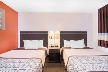 هتل Days Inn By Wyndham Hobbs