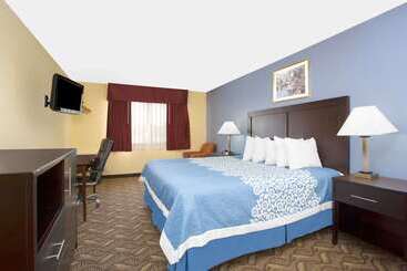هتل Days Inn By Wyndham North Platte
