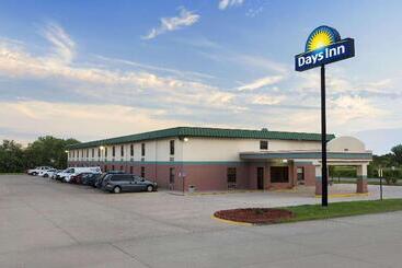 Hotel Days Inn By Wyndham Park City Kansas