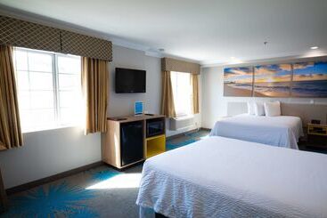 هتل Days Inn By Wyndham Santa Monica