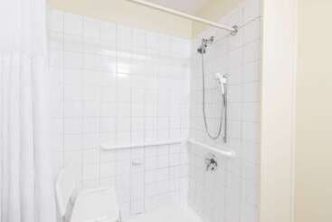 هتل Days Inn By Wyndham Sioux City