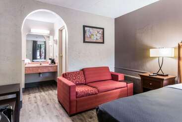 هتل Econo Lodge
