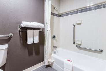 هتل Econo Lodge