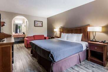 هتل Econo Lodge