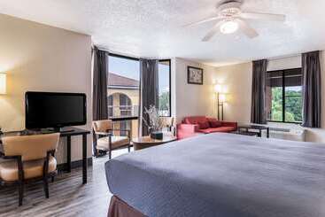 هتل Econo Lodge