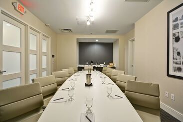 Embassy Suites Hotel Charlotte