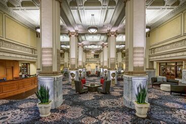 هتل Embassy Suites By Hilton Portland Downtown