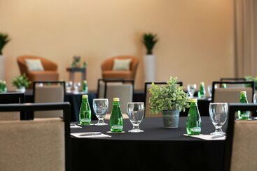 Embassy Suites By Hilton San Juan Hotel & Casino