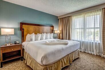هتل Embassy Suites By Hilton Memphis East Germantown Area