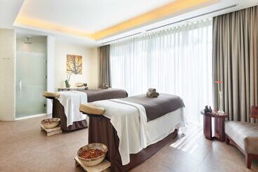 هتل Hyatt Regency Baku