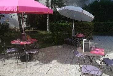 هتل Ibis Paris Le Bourget