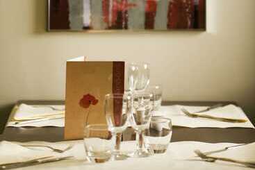 هتل Ibis Paris Le Bourget