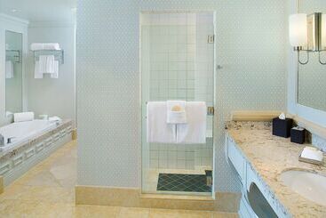 ホテル Manchester Grand Hyatt San Diego