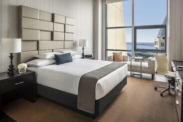 ホテル Manchester Grand Hyatt San Diego