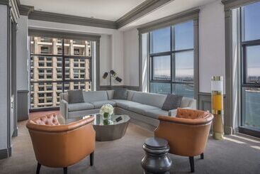 ホテル Manchester Grand Hyatt San Diego