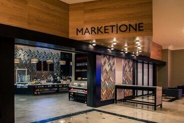 ホテル Manchester Grand Hyatt San Diego