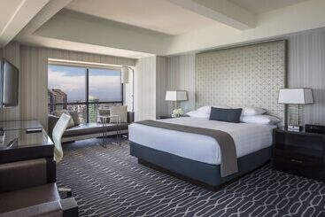 ホテル Manchester Grand Hyatt San Diego