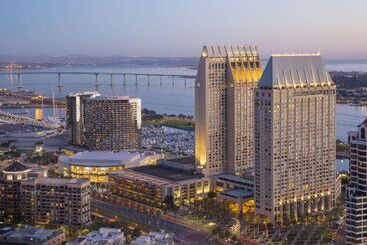 ホテル Manchester Grand Hyatt San Diego