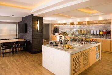 ホテル Manchester Grand Hyatt San Diego