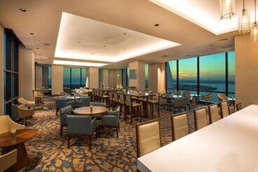 ホテル Manchester Grand Hyatt San Diego