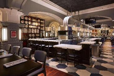 ホテル Manchester Grand Hyatt San Diego