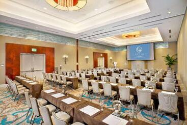 ホテル Manchester Grand Hyatt San Diego