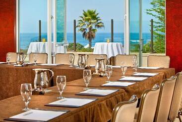 ホテル Manchester Grand Hyatt San Diego